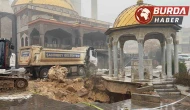 Gaziantep’te Yağış Sonrası Cami Avlusu Çöktü, Faciadan Dönüldü