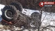 Artvin'de Traktör Devrildi, Köy Muhtarı Hayatını Kaybetti