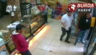 Deprem anı güvenlik kameralarına yansıdı