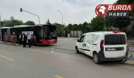 Yasak dönüş kazayı getirdi: 13 yaralı