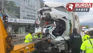 Tır ışıklarda duran tankere çarptı: 1 kişi hayatını kaybetti