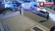 Ambulansın karıştığı zincirleme kazada 3 kişi yaralandı