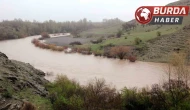Eriyen kar suları Karasu ve Fırat’ın su seviyesini artırdı