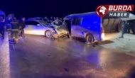 Gaziantep’te 2 araç çarpıştı: 1 ölü, 12 yaralı