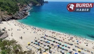 Kleopatra Plajı turistlerle doldu