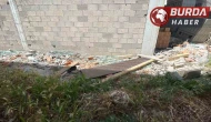 3’üncü kattan düşen kalıp ustası ağır yaralandı