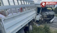 Elazığ’da kamyonetler çarpıştı: 2 kişi yaralandı