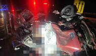 Aydın'da meydana gelen trafik kazasında 3 kişi hayatını kaybetti.