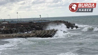 Meteoroloji, Batı Karadeniz’de fırtına uyarısı yaptı.