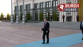 Erdoğan, İngiltere Başbakanı Starmer'i Resmi Törenle Karşıladı