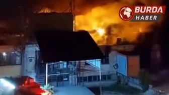 Denizli'deki Fabrika Yangınında 6 İş Yeri Zarar Gördü