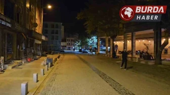 Manisa'nın Sındırgı İlçesi Peş Peşe Meydana Gelen Depremlerle Sarsıldı