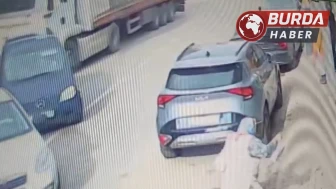 Pendik'te Uyuyakalan Tır Sürücüsü 5 Araca Çarptı