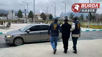 Kütahya'da Umre Organizasyonu Dolandırıcılığı Şüphelisi Tutuklandı