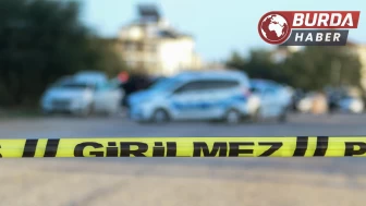 Kötü kokuların yayıldığı evden 5 günlük cenaze çıktı.
