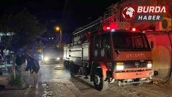 Antalya'da annesine kızıp evi ateşe verdi, o anları da canlı yayınladı