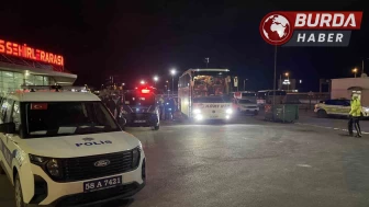 Üzerinden geçti durmadı, otogara giderken arayıp kendini ihbar etti.