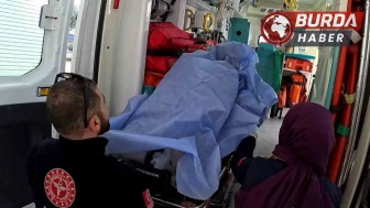 Aksaray'da 16 yaşındaki çocuk parkta bacağından bıçaklandı.