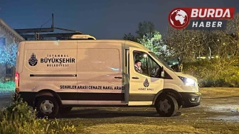 Küçükçekmece’de boş arazide çürümüş erkek cesedi bulundu.
