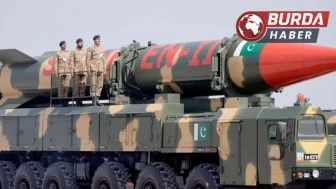 Pakistan’dan balistik füze denemesiyle gözdağı verdi.