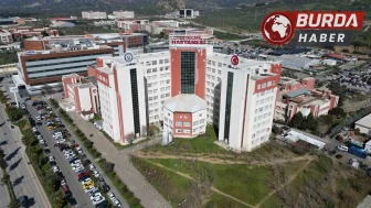 ADÜ’lü profesör ve sekreteri ’rüşvet’ iddiasıyla gözaltında!
