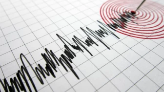 İstanbul’da 3.8 büyüklüğünde deprem meydana geldi.