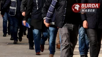 Engelli sağlık raporu için aracılık eden dolandırıcılar yakalandı.