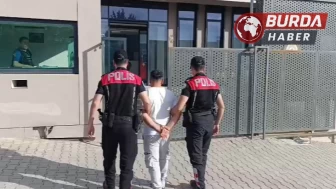 Uygulamada şüphe çeken şahsın 21 yıl hapisle arandığı ortaya çıktı.