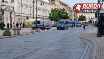 Varşova Üniversitesi’nde meydana gelen baltalı saldırıda 1 kişi öldü.