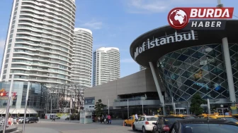 Mall of İstanbul’da çıkan yangın paniğe neden oldu.