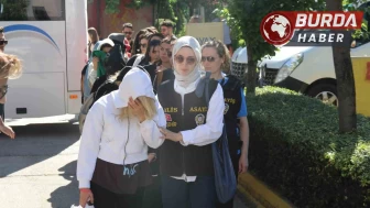 Eskişehir’de düzenlenen fuhuş operasyonunda 19 şüpheli yakalandı.