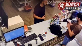 Bodrum'da iki paket sigara için kasiyeri bıçakladılar.