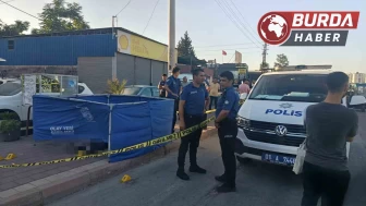 Boşanmasından sorumlu tuttuğu kadını yaraladı ardından intihar etti.