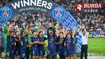 Paris Saint-Germain, Süper Kupa’yı ilk defa müzesine götürdü.