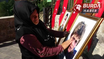 Şehit Eren Bülbül'ün sevenleri şehadetinin 8. yılında mezarı başında!