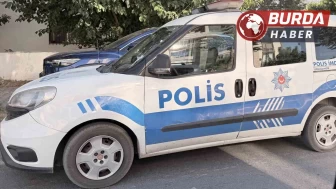 Evinin önünde silahlı saldırıya uğrayan şahıs bacağından yaralandı.