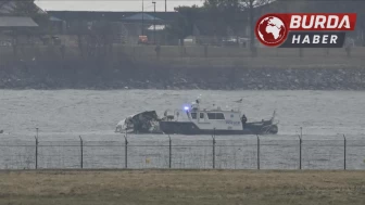 ABD’de helikopter mavnanın üzerine düştü: 2 kişi öldü