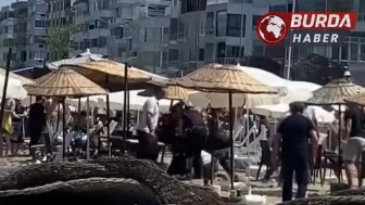 Halk plajında şezlong kavgası:Zabıta ile işletme arasında arbede çıktı