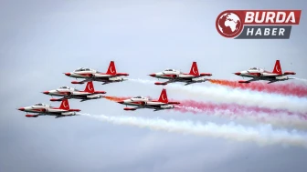 Türk Yıldızları’na Çekya’da "En İyi Gösteri Uçuşu" ödülü