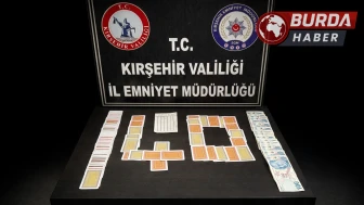 Kırşehir'de Kahvehanede Kumar Oynayan 3 Kişi Yakalandı