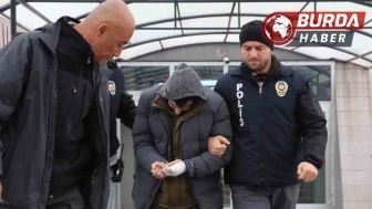 Eskişehir'de Üvey Oğlu Tarafından Bıçaklanan Adam Yaşamını Yitirdi