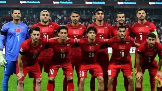 Türkiye'nin Milli Futbol Takımı, FIFA sıralamasında 4 basamak düşüş yaşadı.