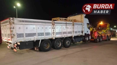 Kazada Kamyon Çekiciye Arkadan Çarptı, 1 Kişi Hayatını Kaybetti