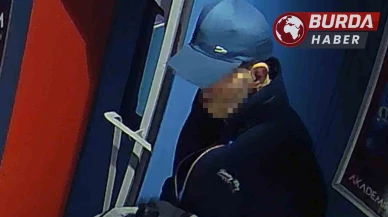 Avcılar'da Hırsızın Cesareti Güvenlik Kamerasına Yansıdı