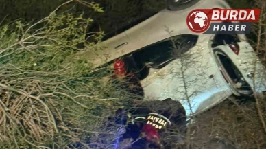 Araç Devrildi: Sürücü, Kurtarma Ekipleri Tarafından Halatla Çıkartıldı