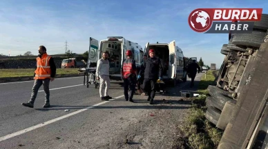 Adapazarı'nda Meydana Gelen Kazada Tanker Devrildi, Sürücü Yaralandı