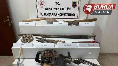Gaziantep'te Define Kazısı Yapan 4 Şahıs Suçüstü Yakalandı