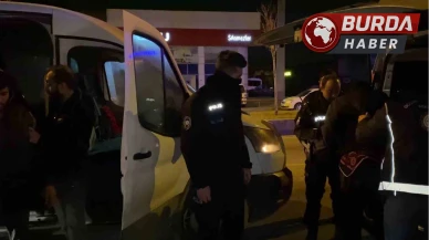 Erzurum'da 37 Kaçak Göçmen ve 10 Organizatör Operasyonla Yakalandı