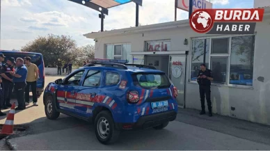 Suçluyu kovalarken kaza geçiren jandarma astsubay şehit oldu.