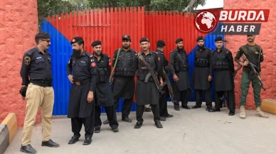 Pakistan’da deprem tahliyesinde 216 mahkum hapishaneden firar etti.
